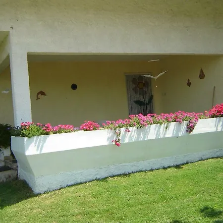 Villa Manolia *